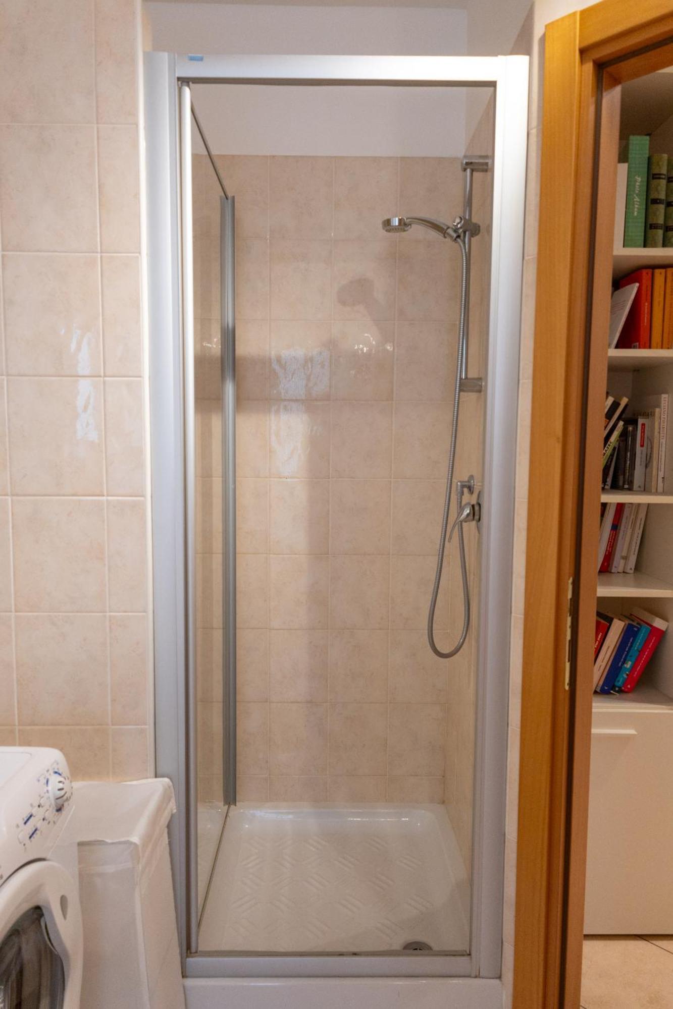 Apartment 4 Travel - Twa Bologna Luaran gambar